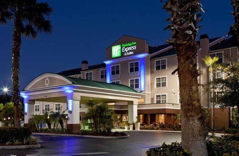 Americas Value 2* Sarasota
